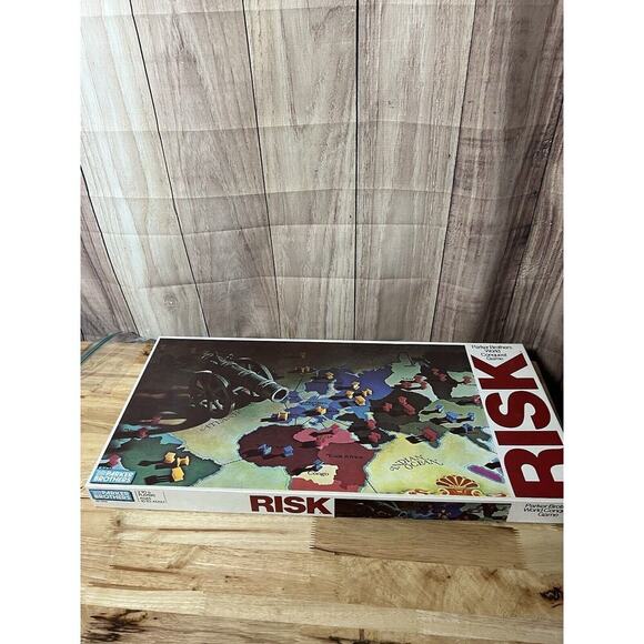 1980 Risk Board Game Parker Brothers Complete But Damaged Box - Picture 1 of 11
